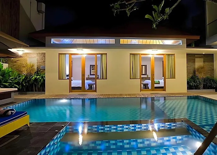 Travis Villa *