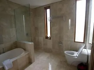 Villa Travis Seminyak (Bali)