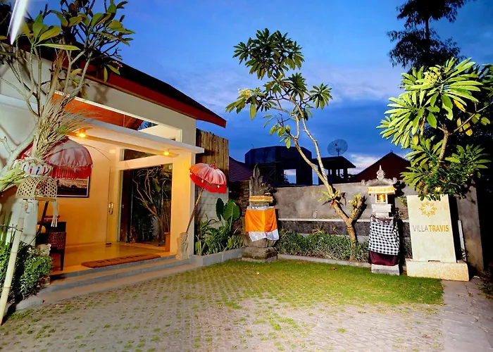 Travis Villa *